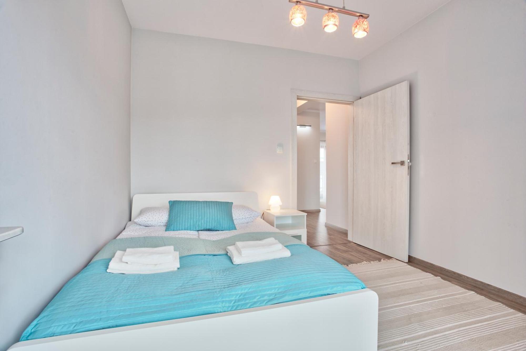Family Apartment By Tyzenhauz Krakau Buitenkant foto