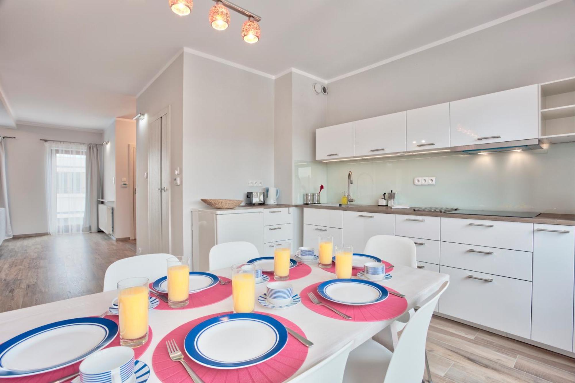 Family Apartment By Tyzenhauz Krakau Buitenkant foto