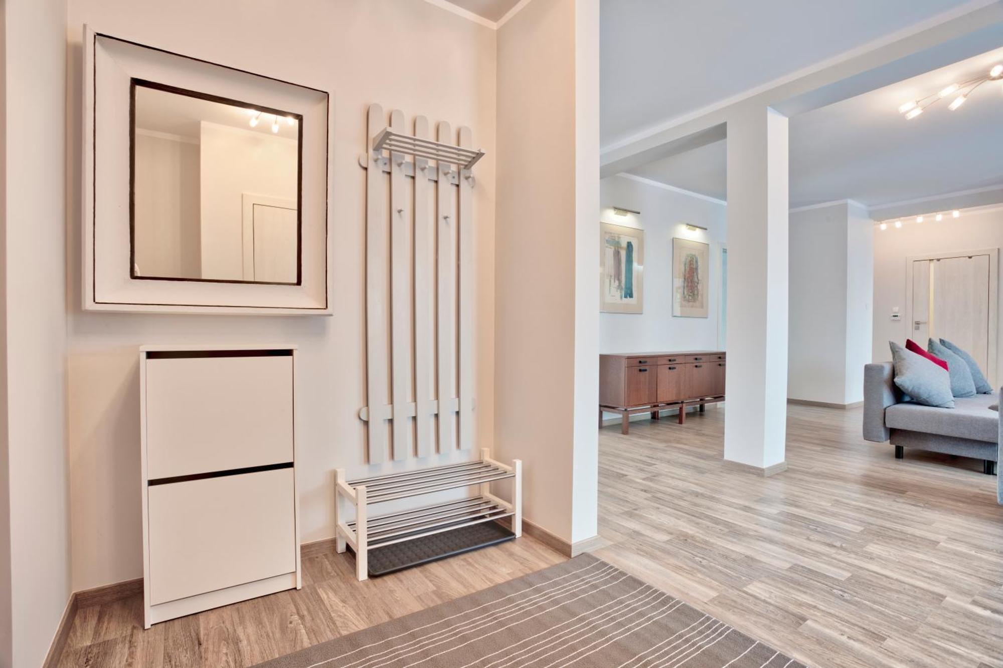 Family Apartment By Tyzenhauz Krakau Buitenkant foto
